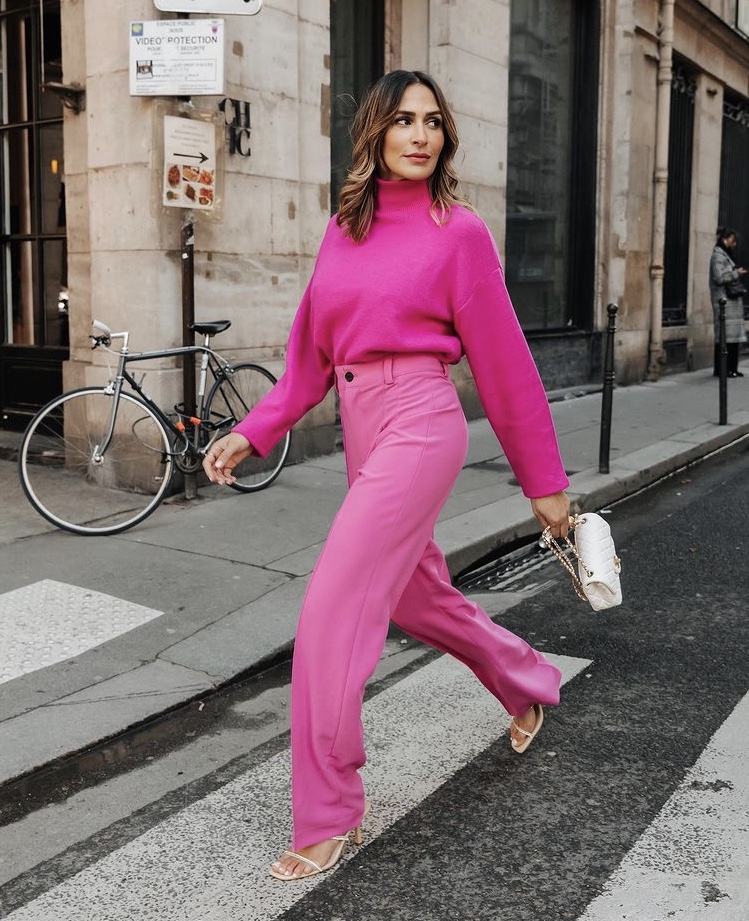 How to Wear Pink Pants in the Fall
