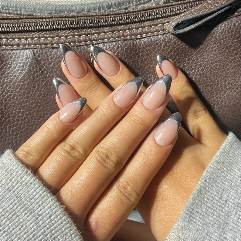 20+ Chrome Nail Designs That Prove That This Is The Biggest Trend Le