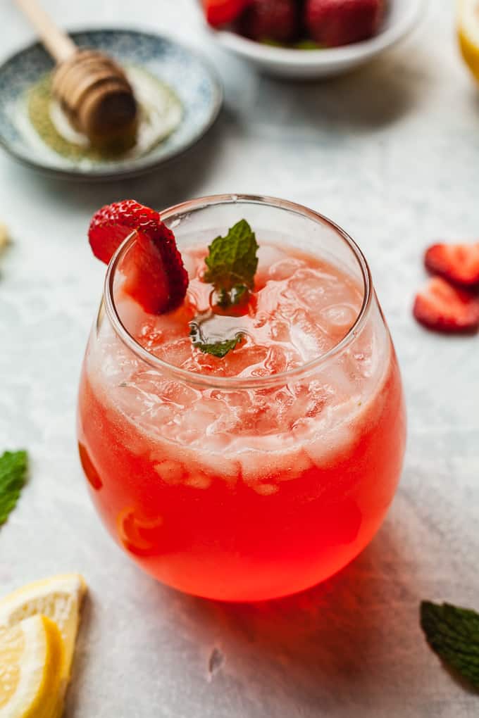 The Absolute Best Summer Cocktail Recipes To Make | Le Chic Street