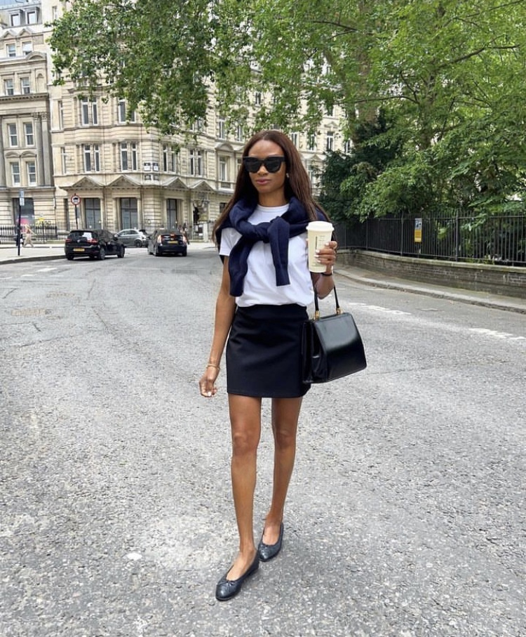 These Chic Outfits Prove You Need A Pair Of Ballet Flats | Le Chic Street
